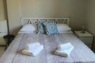 Bed and Breakfast Civico 11 Guest House  Free Parking Wi Fi