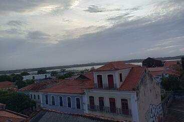 Hostel L B