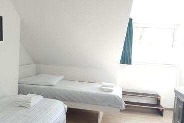 هاستل Aparthotel B & L