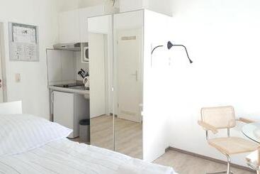 هاستل Aparthotel B & L