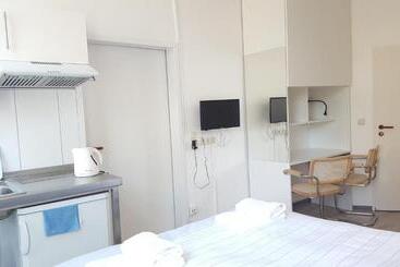 هاستل Aparthotel B & L
