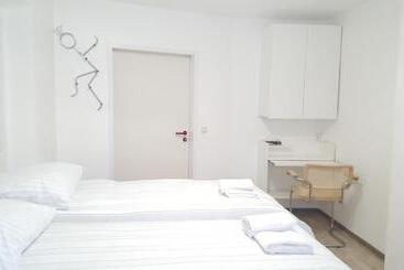 هاستل Aparthotel B & L
