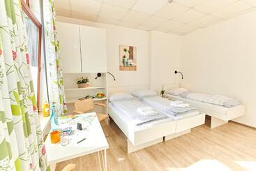 هاستل Aparthotel B & L
