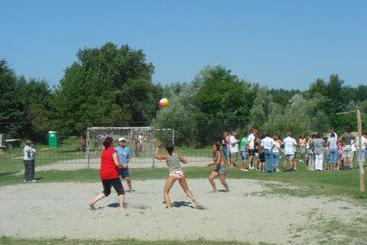 هتل Achilles Park