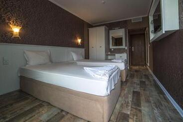 هتل Baikal  All Inclusive