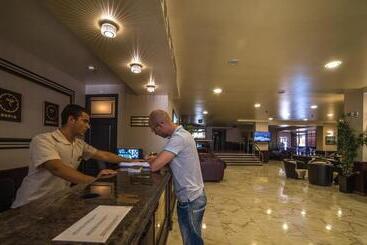 هتل Baikal  All Inclusive