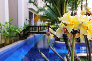 هتل Bali Resort & Apartment