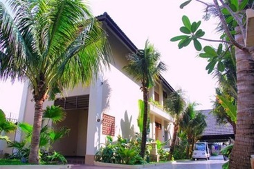 هتل Bali Resort & Apartment