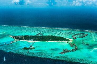 هتل Como Maalifushi   Partner Travels Free For 7 Nights Or More