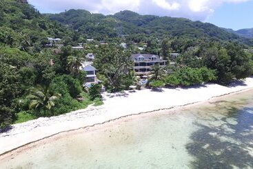 Crown Beach Hotel Seychelles