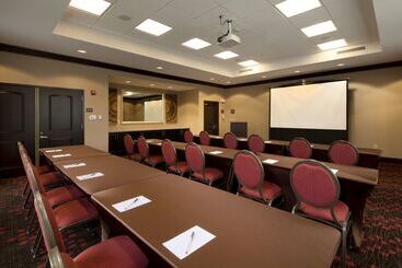 هتل Hampton Inn Lewistonauburn