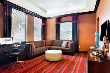 هتل Hampton Inn Lewistonauburn