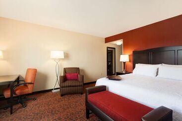 هتل Hampton Inn Lewistonauburn