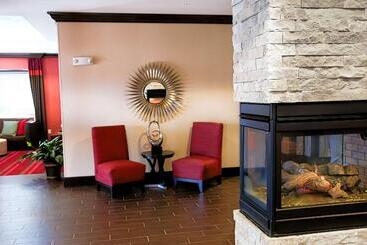 هتل Hampton Inn Lewistonauburn