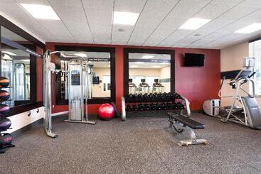 هتل Hampton Inn Lewistonauburn