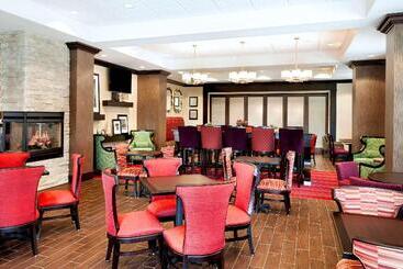 هتل Hampton Inn Lewistonauburn