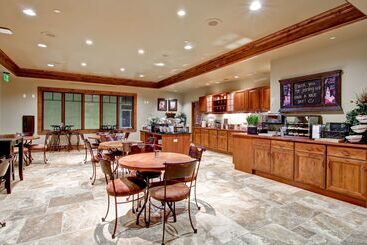 هتل Homewood Suites By Hilton Richland