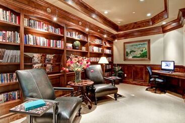 هتل Homewood Suites By Hilton Richland
