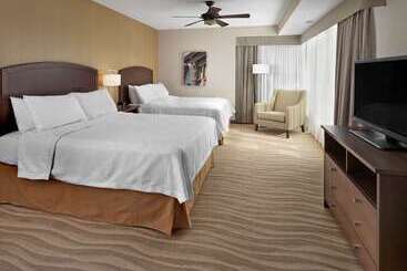 هتل Homewood Suites By Hilton Halifax Downtown