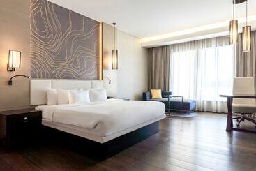 هتل Radisson Collection Muscat, Hormuz Grand
