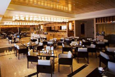 هتل Howard Johnson Changsheng Plaza Meizhou