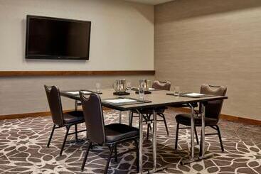 هتل Loews Chicago