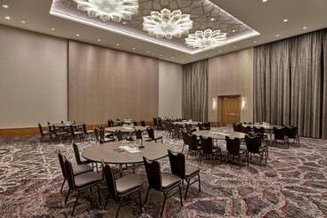 هتل Loews Chicago