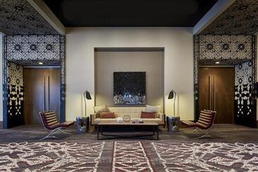 هتل Loews Chicago