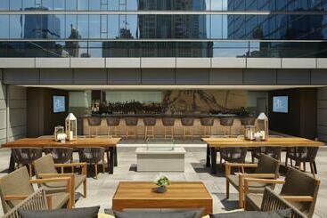 هتل Loews Chicago