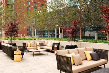 هتل Loews Chicago