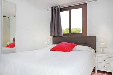 هتل Marblau Hostal