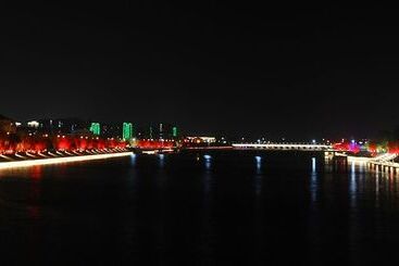 هتل Pullman Qingdao Ziyue