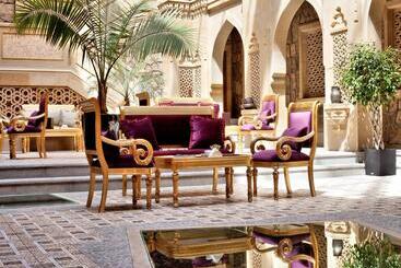 هتل Shah Palace Luxury Museum
