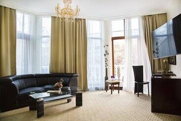 هتل The Rooms Boutique