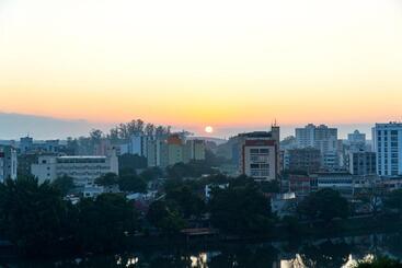 هتل Vila Rica Flat