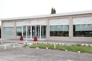 Motel A.c.a. Cipolletti