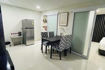 Christella Hotel Laemchabang