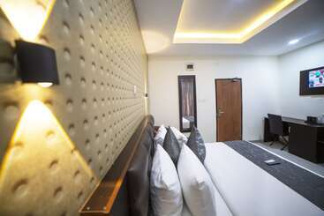 Empresa Hotel & Spa