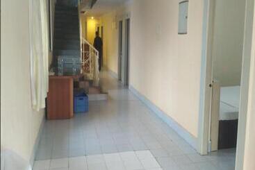 هتل Omran Villa By Wb Inn