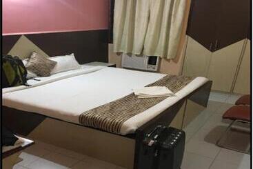 هتل Omran Villa By Wb Inn