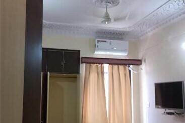 هتل Omran Villa By Wb Inn