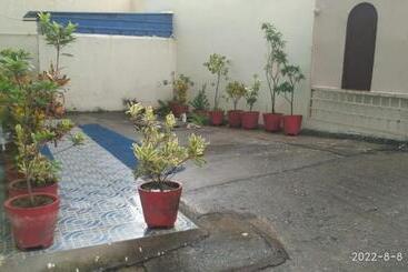 هتل Omran Villa By Wb Inn
