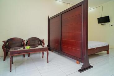 هتل Reddoorz Syariah @ Jalan Bukit Kaminting 2