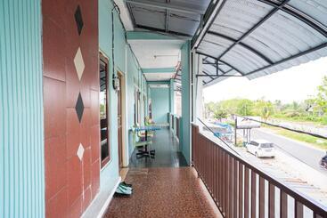 هتل Reddoorz Syariah @ Jalan Bukit Kaminting 2