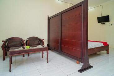 هتل Reddoorz Syariah @ Jalan Bukit Kaminting 2