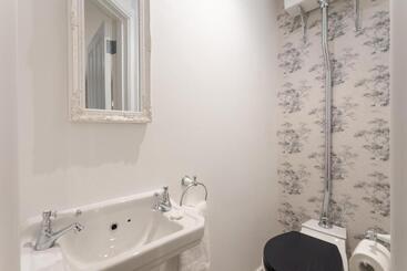 هاستل Number 31 Boutique Townhouse