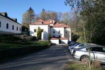 Zámecký Hotel Náchod