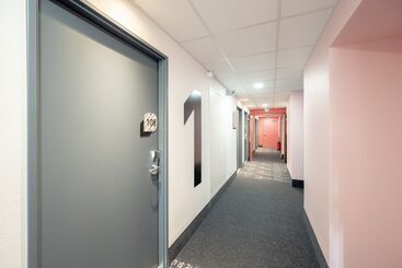 B&b Hotel Toulon Centre Gare