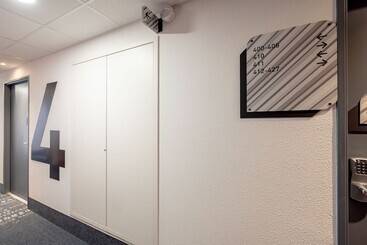 B&b Hotel Toulon Centre Gare