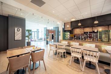 B&b Hotel Toulon Centre Gare